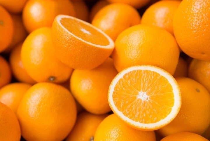platano y naranja