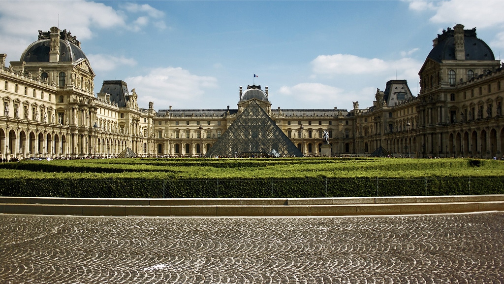 Museo-del-Louvre-1